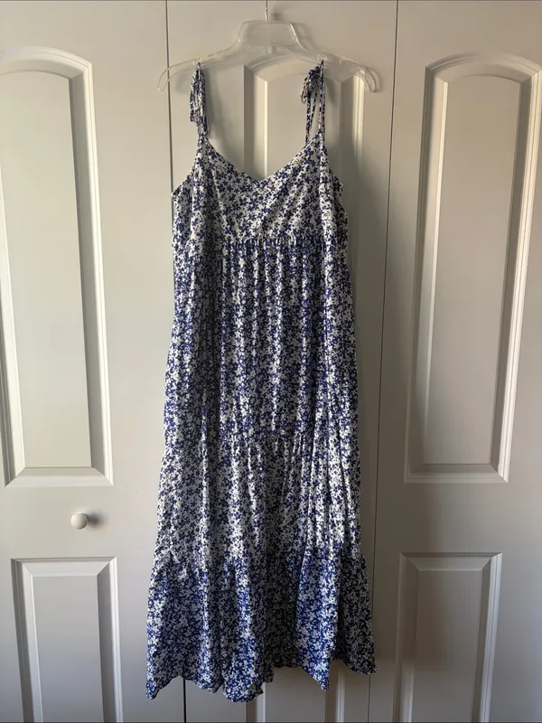 Nines by Hatch Tiered Blue Floral Maxi Dress with Tie Straps Size Large - Image 2