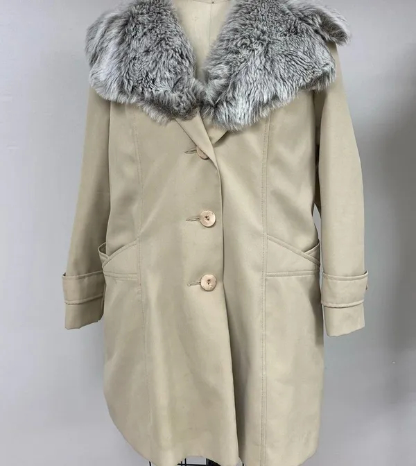 Vintage Faux Fur Trench Coat 16 - Image 9