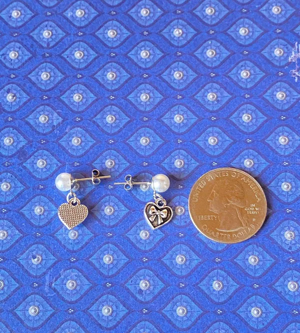 Handmade y2k Kawaii heart ribbon mini dangle earrings 🎀 - Image 9