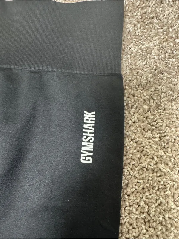 Gymshark Black and Gray Ombre High-Waist Leggings - Image 2