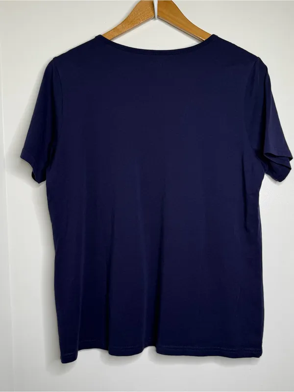 Basic Editions Short Sleeve V Neck T Shirt Navy Size Large Cotton Closet Staple - Image 3