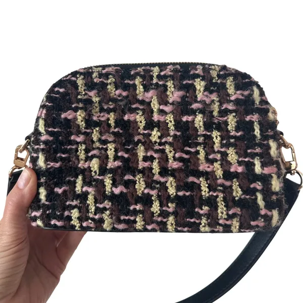 Tory Burch Kira Small Tweed Camera Bag Crossbody Black Pink Gold Logo - Image 2