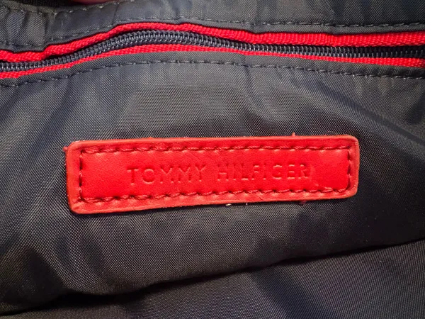 Tommy Hilfiger Clutch Bag - Image 4