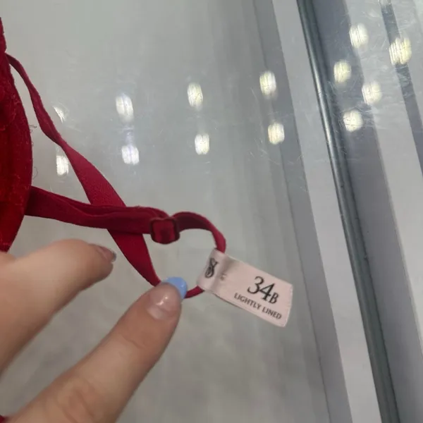 Victoria secret Red Size undefined - Image 7
