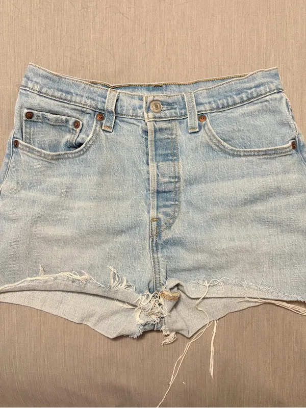 Levi’s 501 Light Wash High Rise Denim Shorts 27” Waist - Image 8
