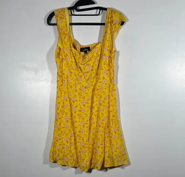 NWOT lulus yellow floral dress size large - Image 4