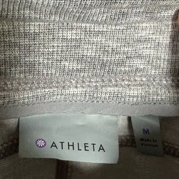 Athleta Gray Skirt‎ Size Medium - Image 5