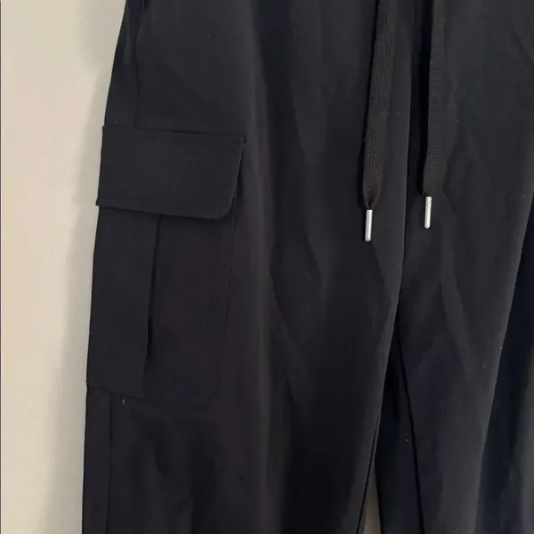 HALARA  Black Cargo Pants NWT - Image 3