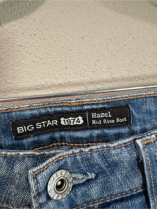 Big Star Hazel Mid Rise Bootcut 29x31 - Image 4