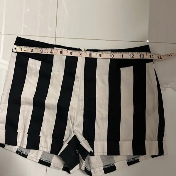 Sweet Rain black and white striped shorts - Image 5