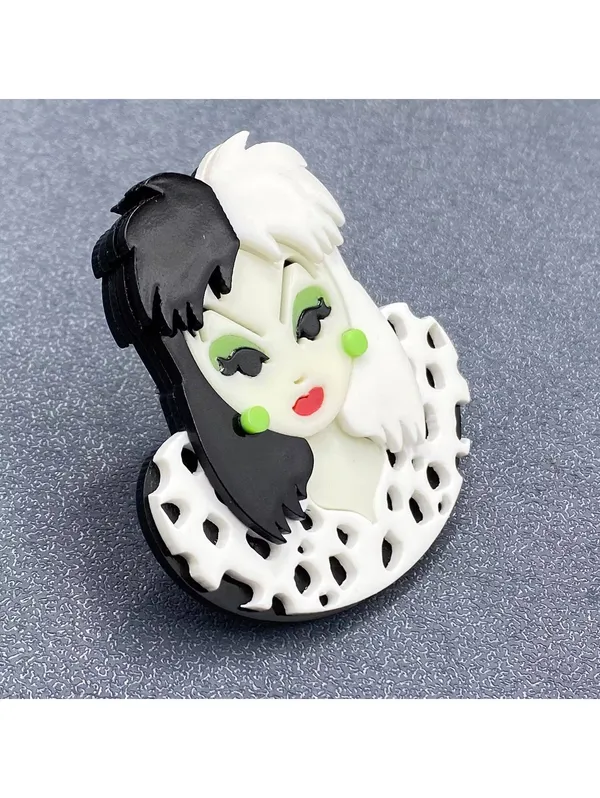 Creative Beauty Acrylic Brooch 🦩 Black - Image 2