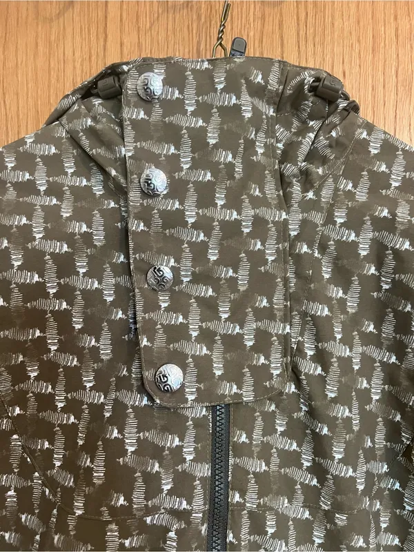 Burton Dryride snowboard coat - Image 2