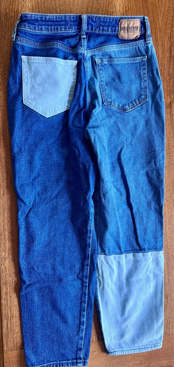 Hollister Ultra High Rise Patchwork Mom Jeans - Image 3