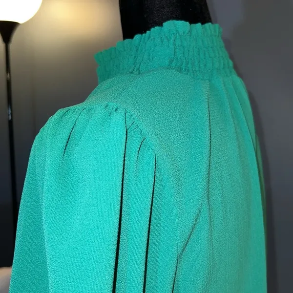 Faith and Joy Size M Emerald Green Blouse - Image 11
