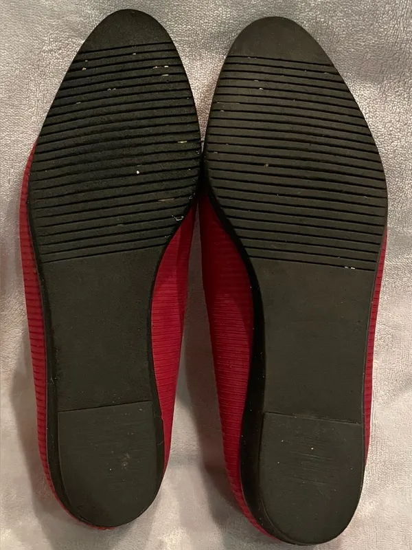 Salvatore Ferragamo Women’s Size 5.5 Vintage Boutique Red Ribbed Flats Italy - Image 5