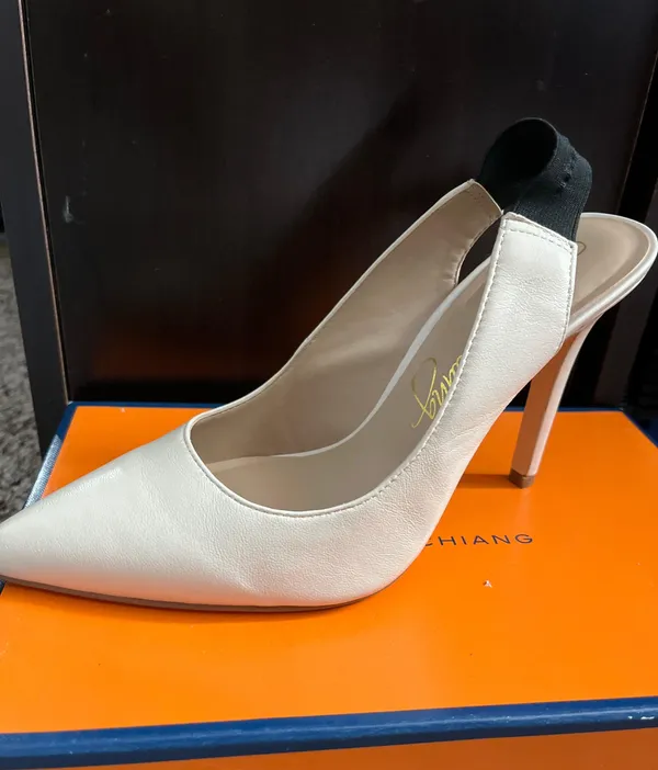 Arturo Chiang Heels - Image 3
