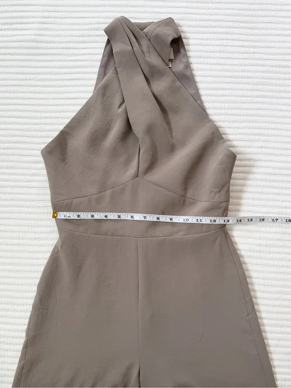 Aritzia Wilfred Pageturner Halter Jumpsuit in Taupe Crepe NWT - Image 8