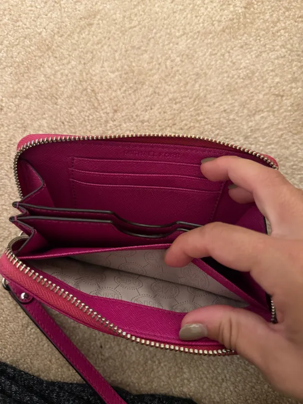 Michael Kors Fuchsia Leather Wristlet Wallet - Image 6
