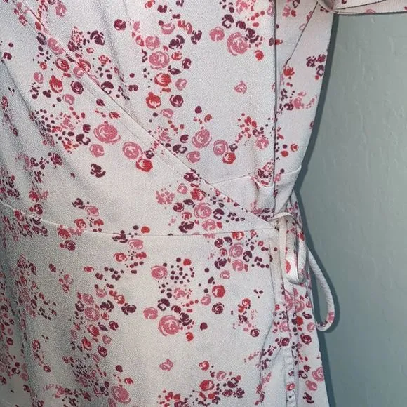 5/$30 🎈 41 hawthorn women’s XL‎ pink floral wrap blouse - Image 3