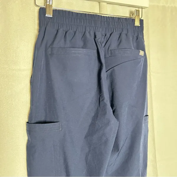 NWOT Figs‎ Women High Waist Fionlite Jogger Scrub Pants Size XXS - Image 4