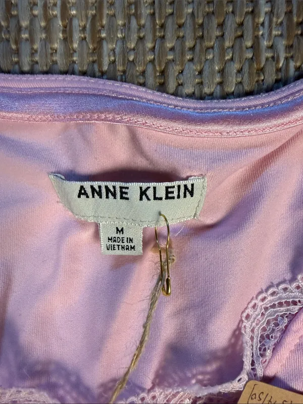 Anne Klein Pink Short-Sleeve Pajama Set with Paisley Capris - Image 2