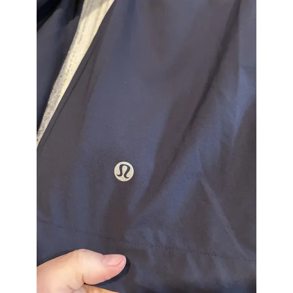 Lululemon women's navy blue lightweight hooded windbreaker jacket 6 - Image 12