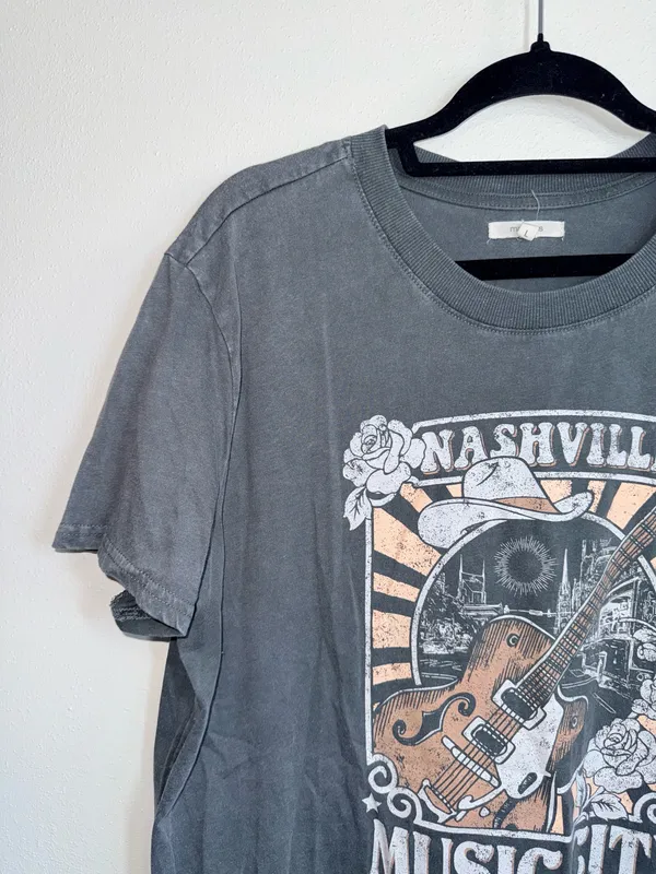 Maurices Nashville Music City Oversized Graphic Tee Gray Country - Image 4