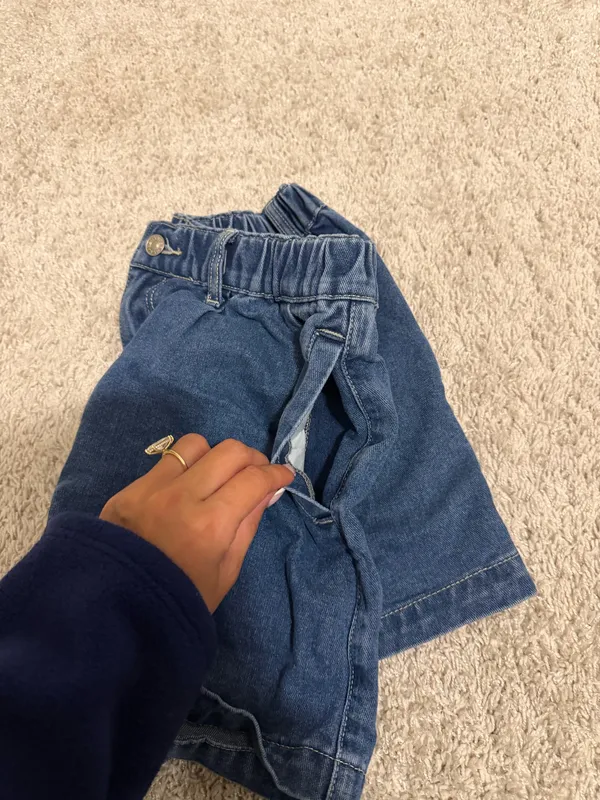 jean shorts - Image 4