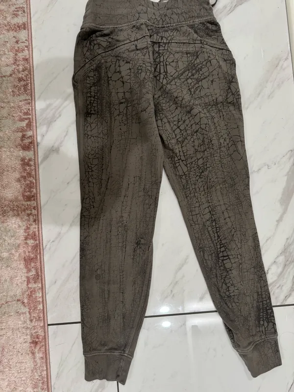 Lululemon Warm Down Jogger 7/8 Length 4 - Image 2