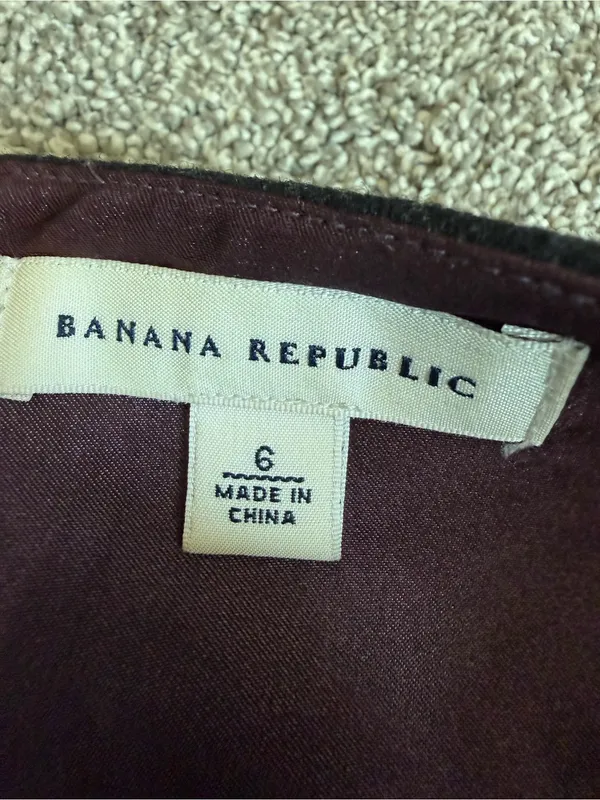Banana Republic Women’s Size 6 Black Wool Blend Pencil Skirt Back Zip - Image 3