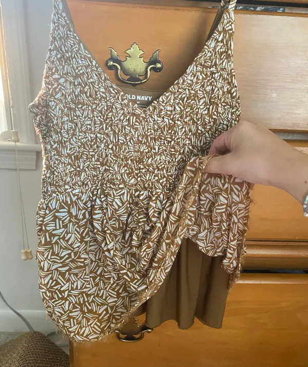 Old Navy Tank Top - Image 4