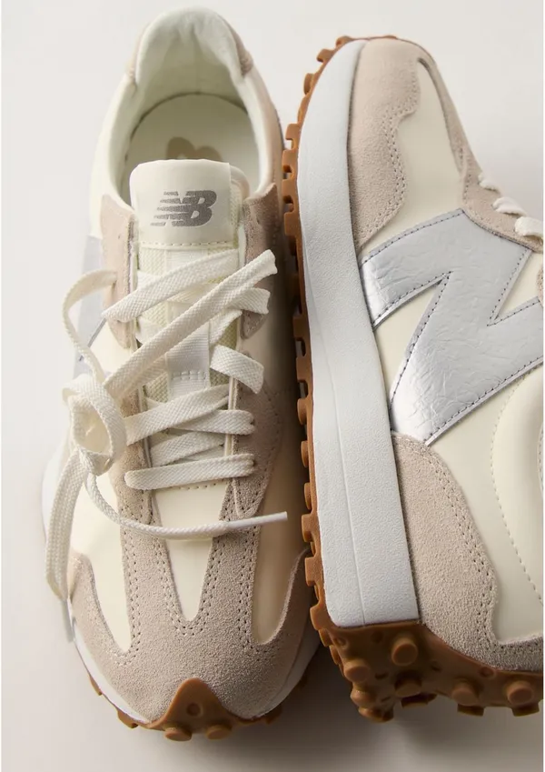 New Balance 327 Women’s Sneakers - Image 3