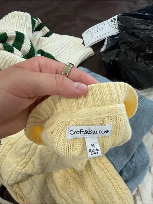 croft and barrow knit sweater M - Image 3