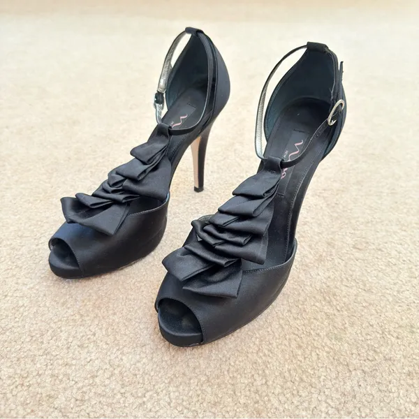 Nina Elga Black Satin Ruffle Platform Peep-Toe Stiletto Heels 7 - Image 12
