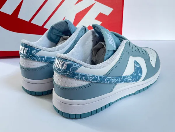 Nike Women’s Dunk Low - Image 3