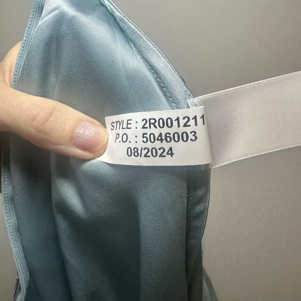 Vineyard Vines Blue Satin Midi Skirt Women’s L - Image 8
