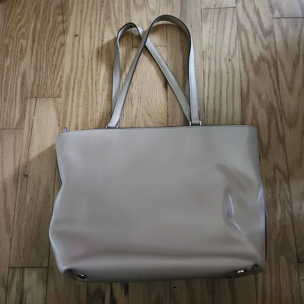 Michael Kors Bag Womens Size Medium Beige Tote Travel‎ Double Handles Logo - Image 2