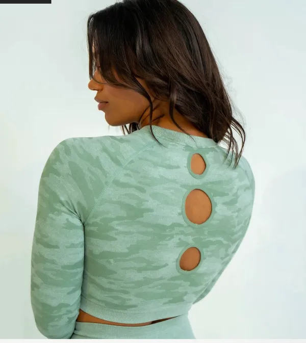 Live Evolutionary Seamless Crop Top - Image 2