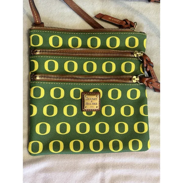 Dooney & Bourke Oregon Ducks College Print Crossbody Bag Logo Green/Yellow‎ Zip - Image 2
