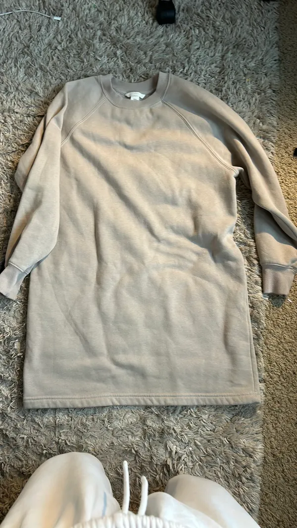 H&M oversize sweatshirt - Image 5