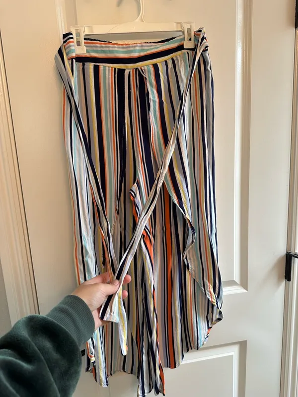 New Look Striped Wide-Leg Pants with draping detail - Image 3