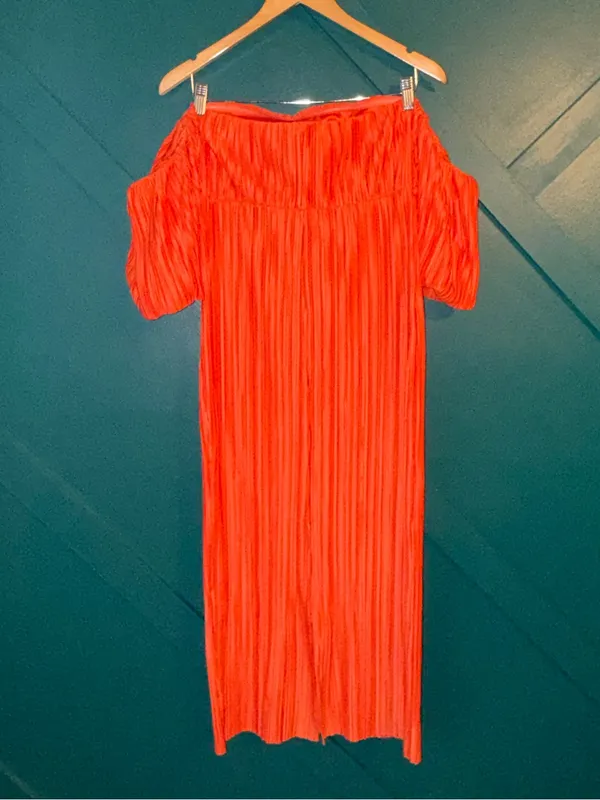 ASOS Plissé Off-The-Shoulder Midi Dress Crinkle Puff Sleeve Size 10 - Image 4
