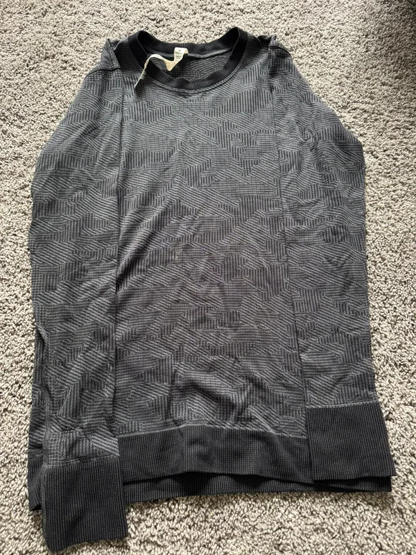Lululemon Long Sleeve - Image 2