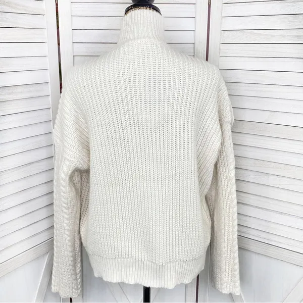 Free Generation Multi Stich Fringe‎ Distressed Turtle Neck Sweater Cream Small - Image 5