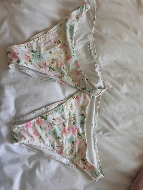 abercrombie and fitch bikini - Image 5