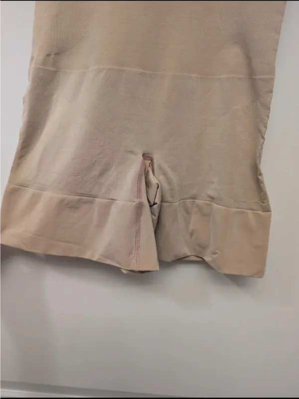 Pinsy cream shape wear shorts bodysuit women’s size xlarge new with tags - Image 5