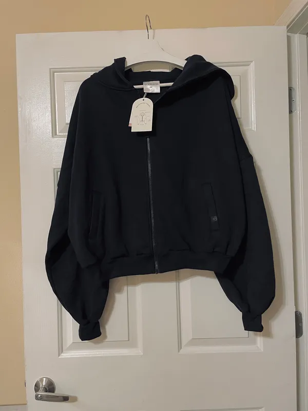 NWT! Blogilates Target X - Women's Marshmallow Full Zip Hooded Sweatshirt Size M - Image 3
