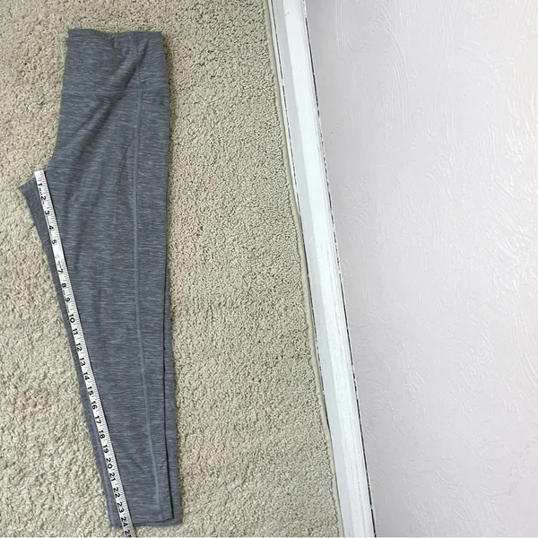 Victoria’s Secret Capri leggings - Image 6