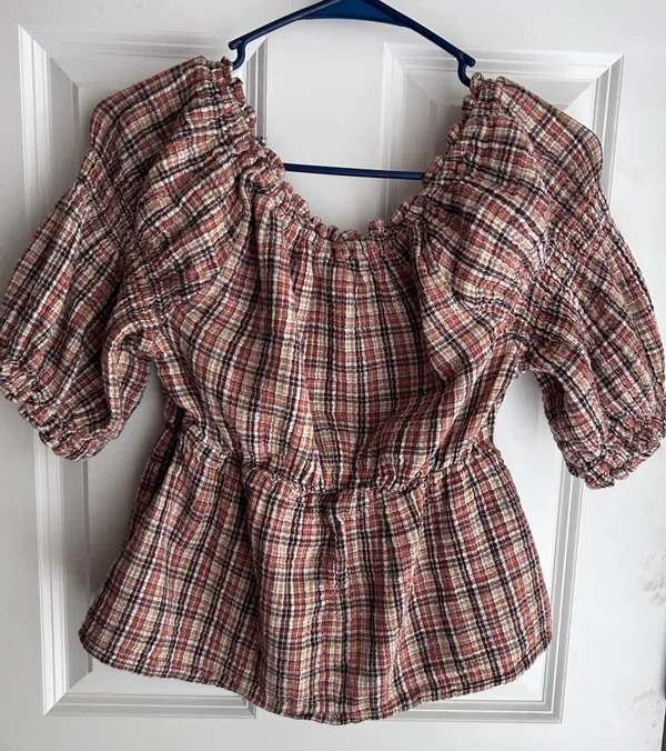 Old Navy Plaid Autumn Blouse - Image 2