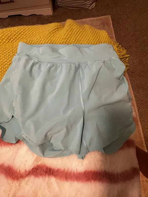 Lululemon Shorts Fast Free 3" And High-Rise - Image 4